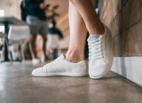 Xero Shoes Dillon - kolor biały - buty barefoot damskie - lifestyle