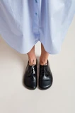Shapen FLEUR 2.0 kolor czarny eleganckie modne buty barefoot lifestyle