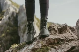 Be Lenka Winter | black