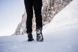 Be Lenka Winter | black